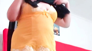 Horny Turkish Woman Wearing a Hijab