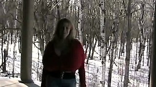 Blonde With Natural Big Boobs Loves Putting A Toy In Her