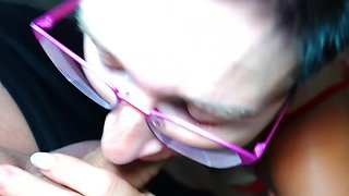 Thick milf got creampie after kitchen sex