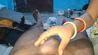 Jonha Khablee Hot Indian Stepsister Handjob & Cumshot Masturbation in Hindi