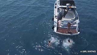 Wicked lesbies mind-blowing porn clip