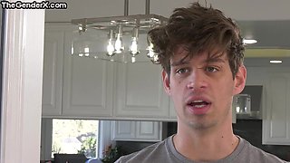 Transsexual beauty drilled in threeway in tight anal hole