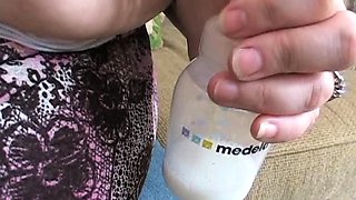Huge nipples squirt milk on dildo