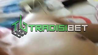 Pacarku Pemalu Tapi Beringas