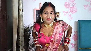 indian coupleShares bed with StepMom while his StepSister hides under the bed