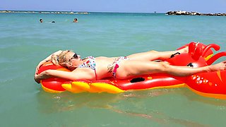 Sexy blonde chick solo masturbation