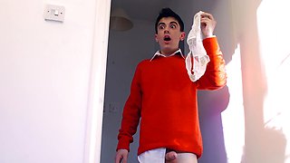 Ashley Downs is having fun with her stepdaughter and her boyfriend