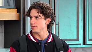 Pizza and games for crazy swap family