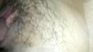 Amateur Girl Handles a Huge Cock