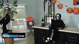 Slutty Obedient Kitten Sucks Big Cock and Swallows Milk