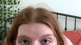 Pissing masturbating babe solo toy play