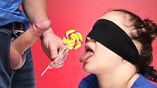 TASTE GAME – I sucked lollipops and then a surprise awaited me