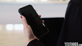 Hung IT guy pounds a giant bum Spic wife