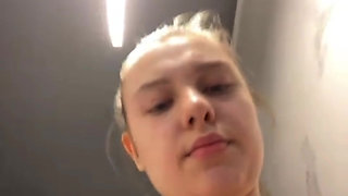 Crazy fucking in the gym