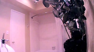 Peeping at my busty 21yo stepdaughter