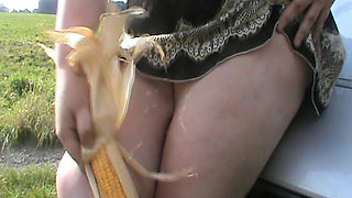 Corncub on the Car Jerking off