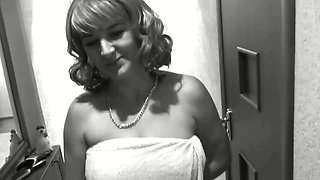 Pizza delivery guy brought pizza His met by naked owner sexy blonde MILF without panties and bra. Shower. Ass mature Tits Pussy