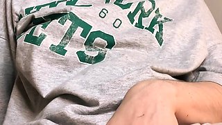 Amateur young teen solo masturbation on her livingroom