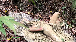 I Was Feeling Messy and Went to Find Some Mud