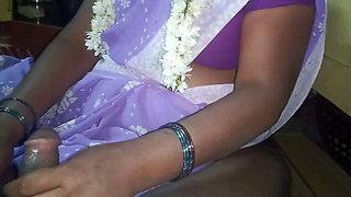 Indian desi bhabhi blowjob in saree