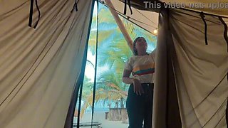 Blonde Teen Yohamedi1 Surprises Danny Medina With Unexpected Beach Blowjob