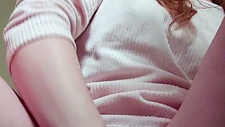 Beautiful wife masturbating show with webcam with toys