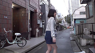 Shiraishi Momono - Leave It to Her: Consultation Room for Any Concerns, the Case of the Virgin College Student