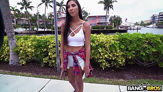 Gianna Dior's first time on the streets of Miami: Bang Bus Interviews!