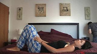 Photographer MILF seduces guest then gets fucked hard on bed
