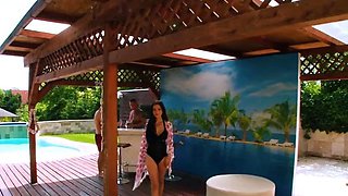 Amateur blondes pov blowjob and hardcore fun with lucky dude