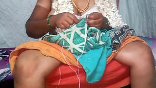 Tamil House Wife Hot Romantic Sex in Bedroom