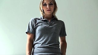 Blonde teen climaxes fingering and using toy in hd