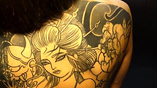 Big tits Thai MILF picked up in a TukTuk