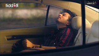 Indian MILF Explores Episode Car With Handjob Passion