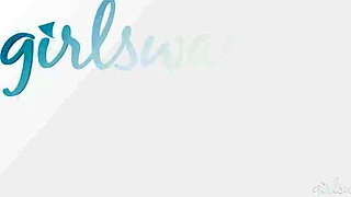 Hot MILF and teen lesbian crazy sex clip