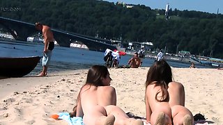 Sexy nudist teen enjoys