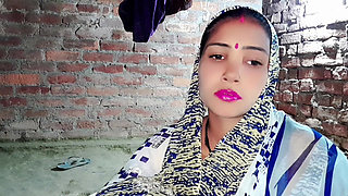 Cute Desi Indian Beautiful Stepsister Gets Fucked with Boyfriend Full Hindi Audio Saund