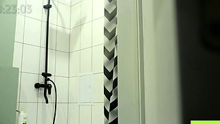 Hottest brunette solo webcam masturbation 2