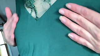 Brunette Solo Webcam Masturbation