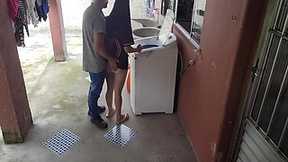 Dona De Casa Casada Paga Tecnico De Maquina De Lavar Com A Bunda Enquanto Marido Corno Esta Fora 10 Min