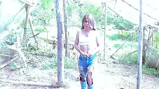 MILF blonde live toys webcam show in shower