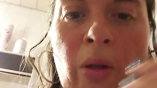 Stepmom Masturbates in Toilet