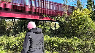 Can't Hold It, Pissing Outdoor Compilation