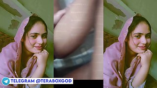 Wild Kerala Hijabi Girl Moans Loudly While Getting Fucked By BF