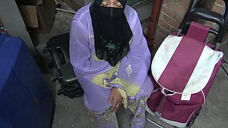 Caught a Muslim Refugee in My Stepmoms Basement - She Let Me Fuck Her Asshole