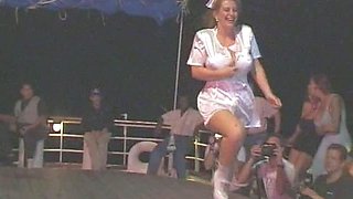 Hot amateur shakes her big boobs