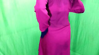 Desi Housewife Blows Stepbrother at Night - Married Indian Aunty Fuck