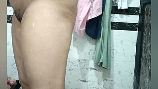 Priya Bhabi Big Pussy Show