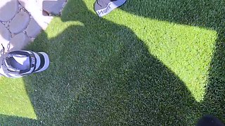 LiaEngel - HEFTIGER CUMSHOT im Garten