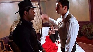 Big ass fetish ho toys her aching big ass hard